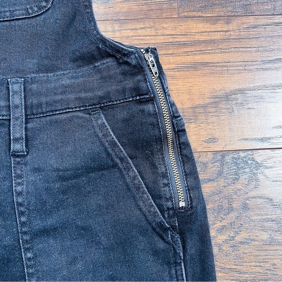Madewell • Skinny Overalls in Lunar Wash faded black denim stretch side zip - Picture 8 of 12